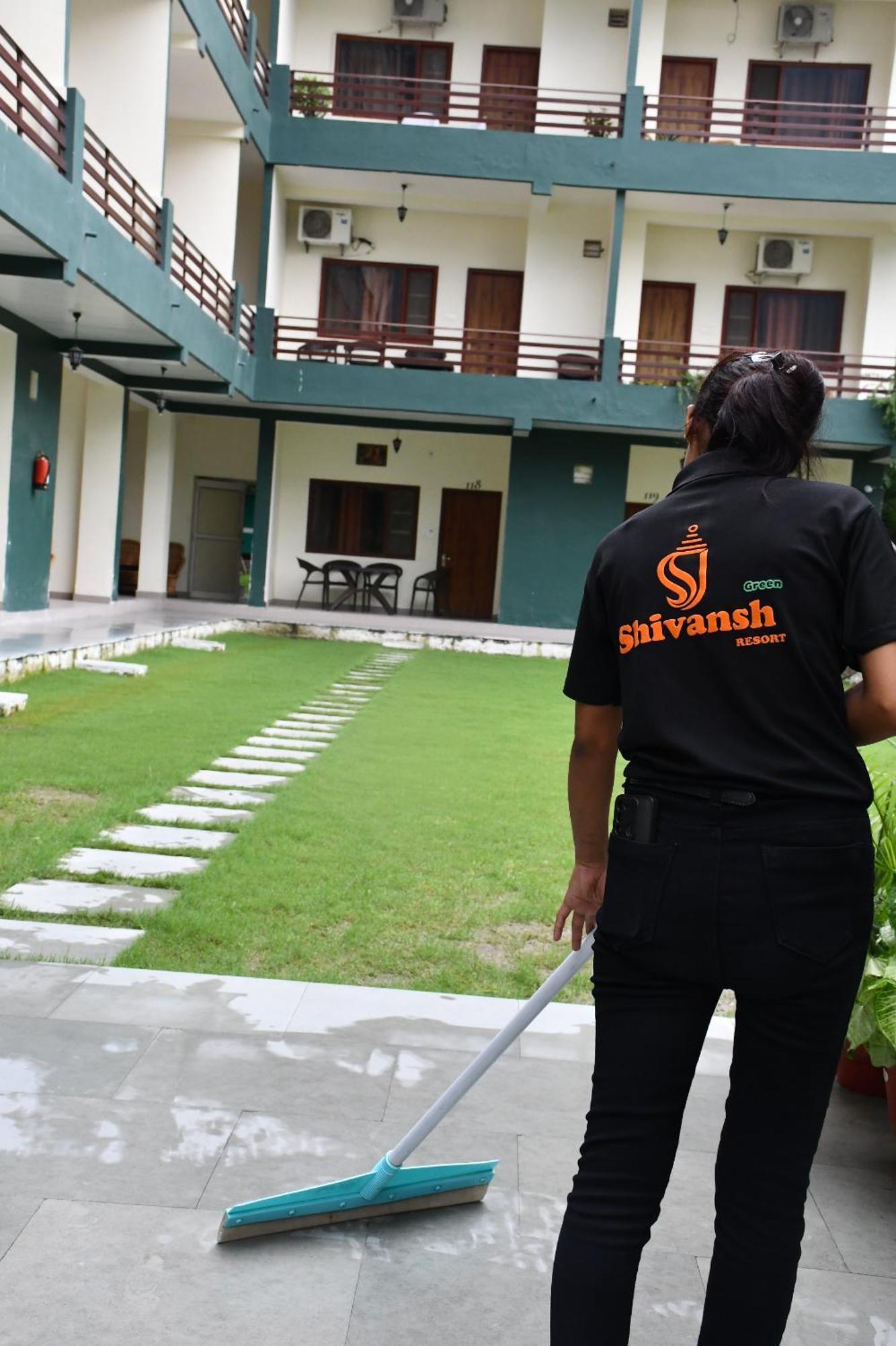 Shivansh Inn Resort Ришикеш Экстерьер фото